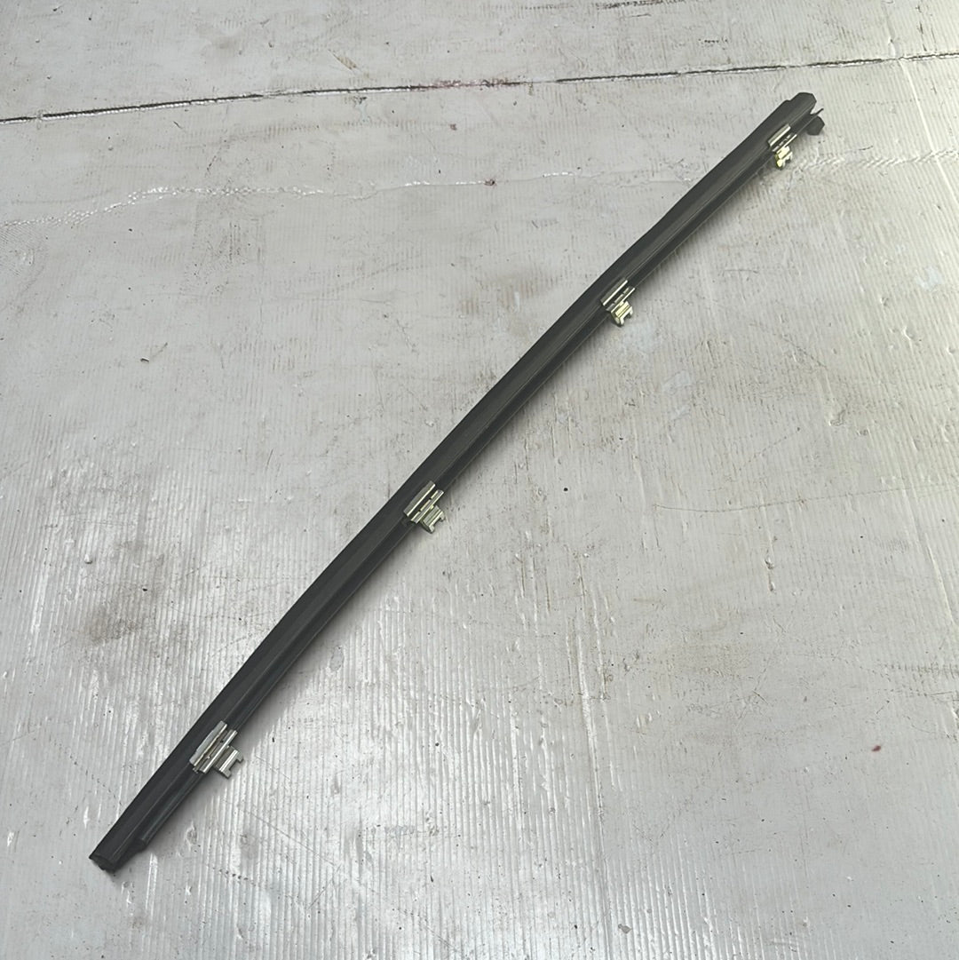 Cepillo Lamevidrio Interno Toyota Camry 2000- 2006