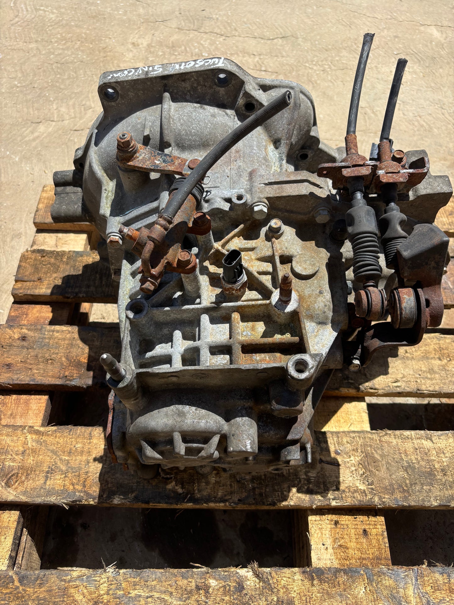 Caja Hyundai Elantra Tucson Sportage Sincronica 2.0L 4x2