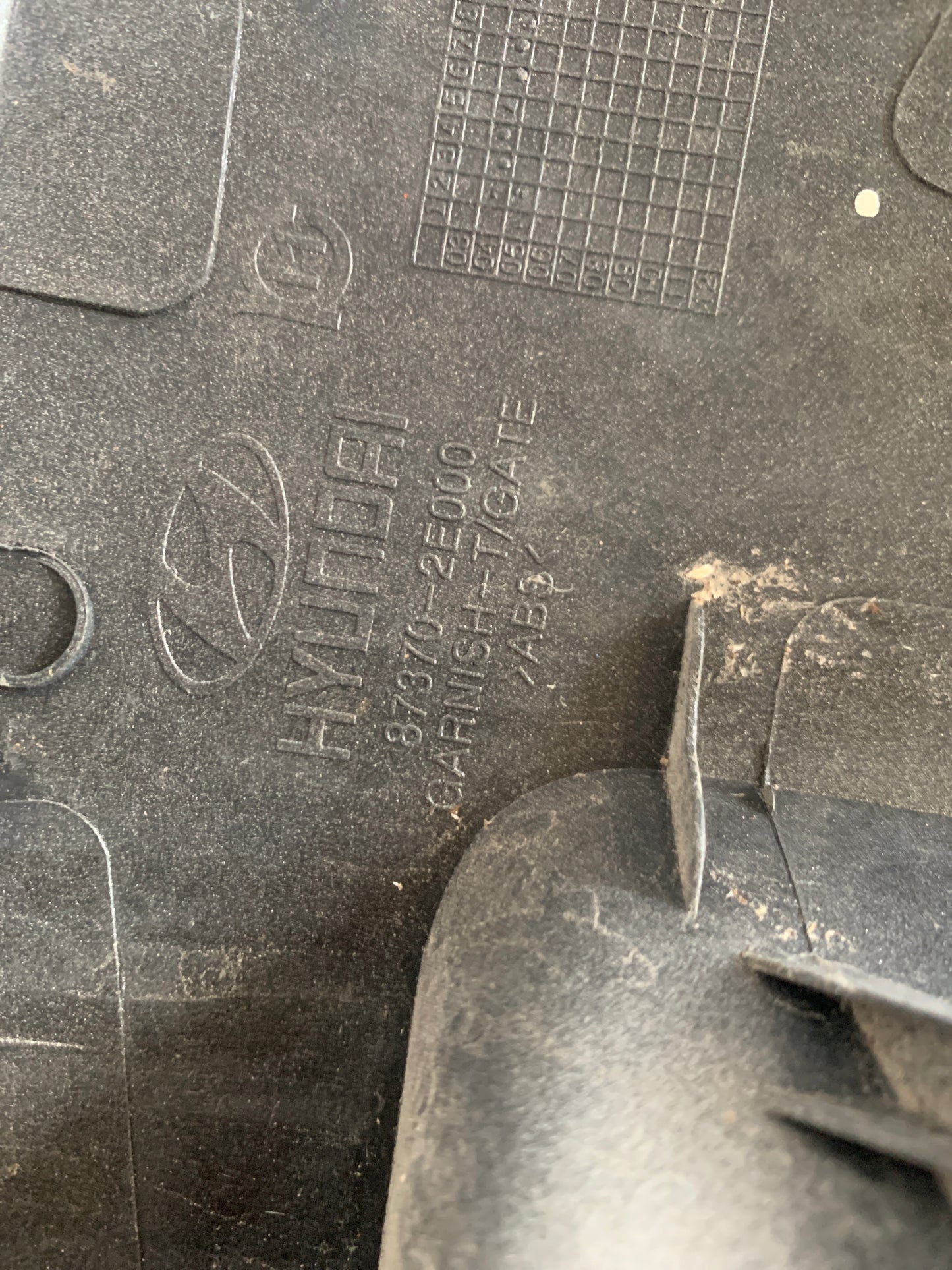 Moldura Trasera Luz Placa Hyundai Tucson 2005 2010
