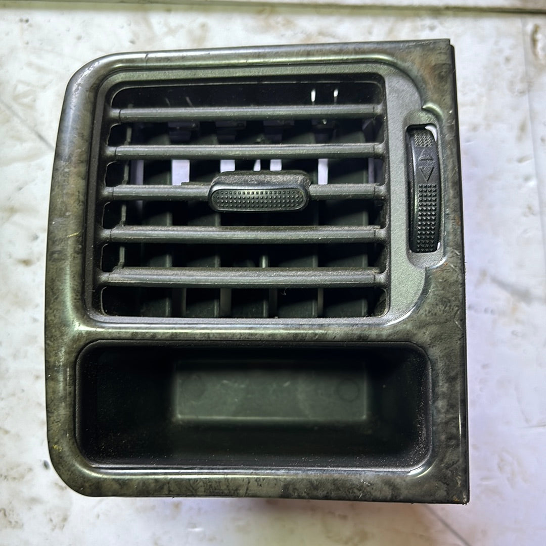 Rejilla Aire Co-Piloto Hyundai Elantra 2000 2006