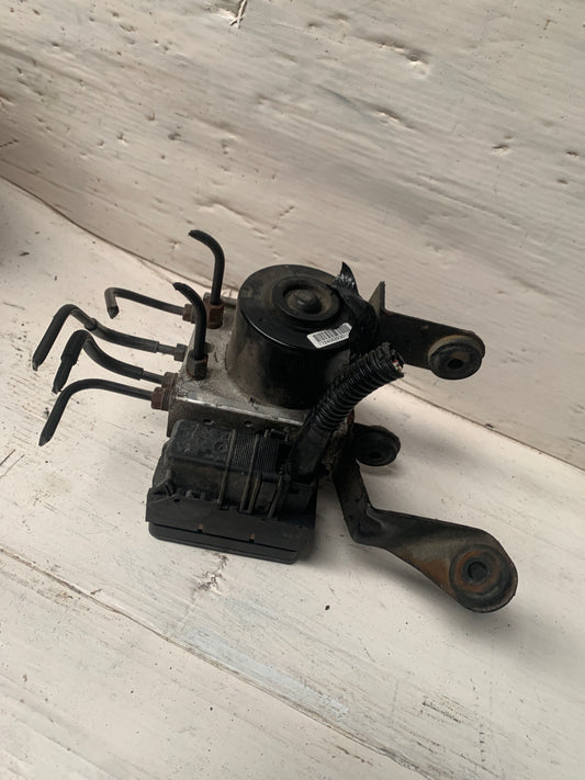 Módulo ABS Freno Mazda3