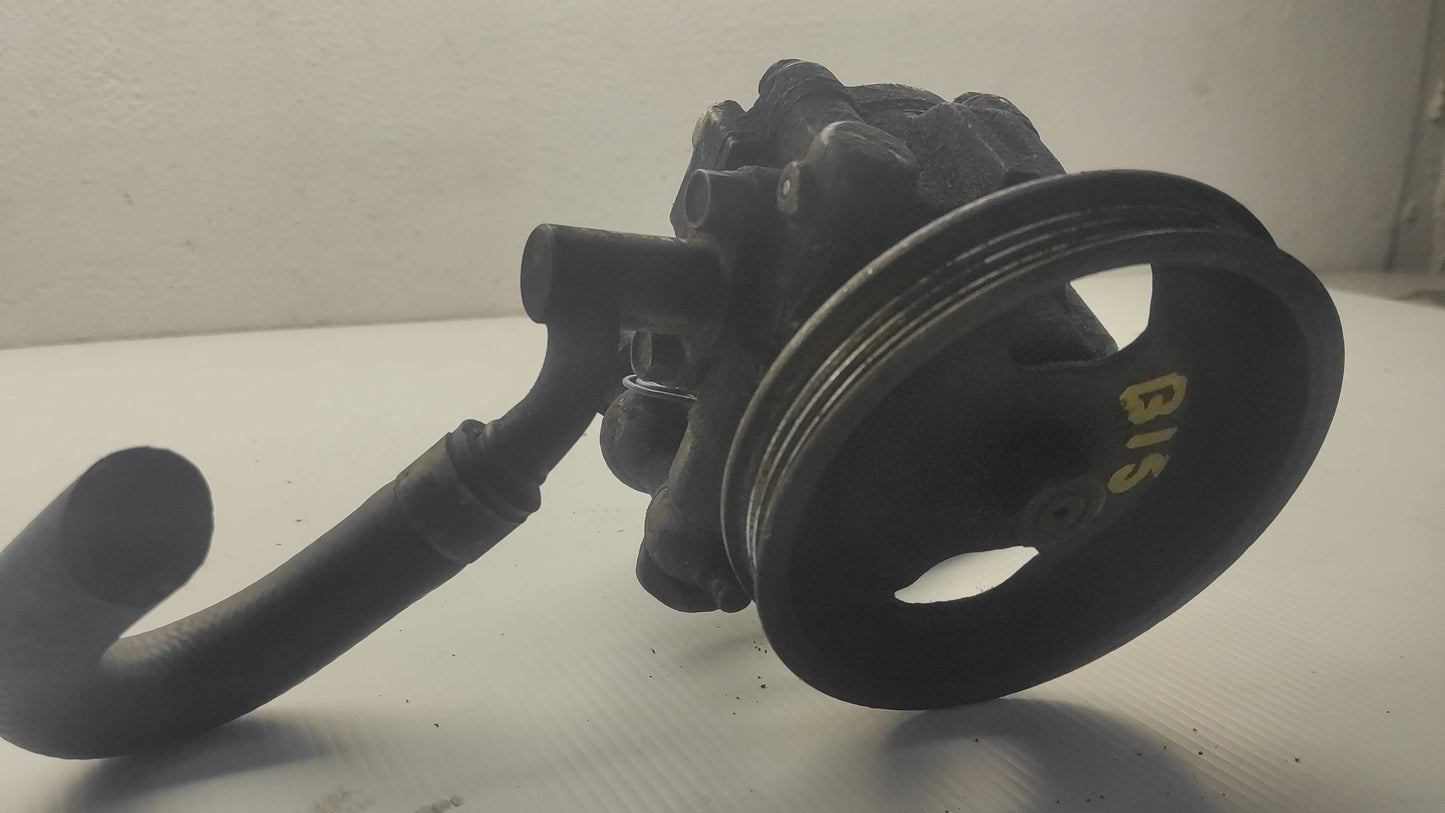 Bomba Direccion Hidraulica Nissan Sentra B15 Almera