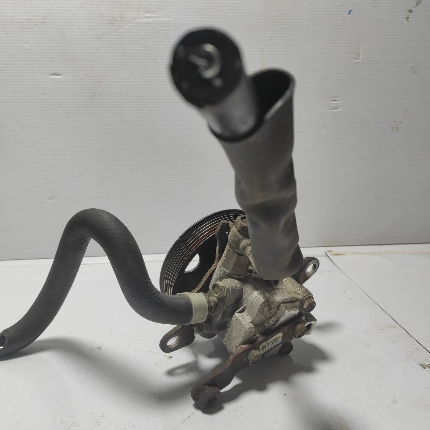 Bomba Direccion Hidraulica Nissan Xtrail Altima 2.5 Original