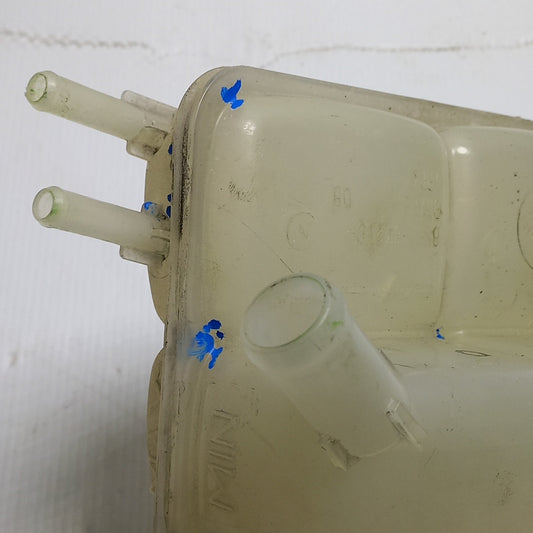 Envase Deposito Agua Radiador Mazda3