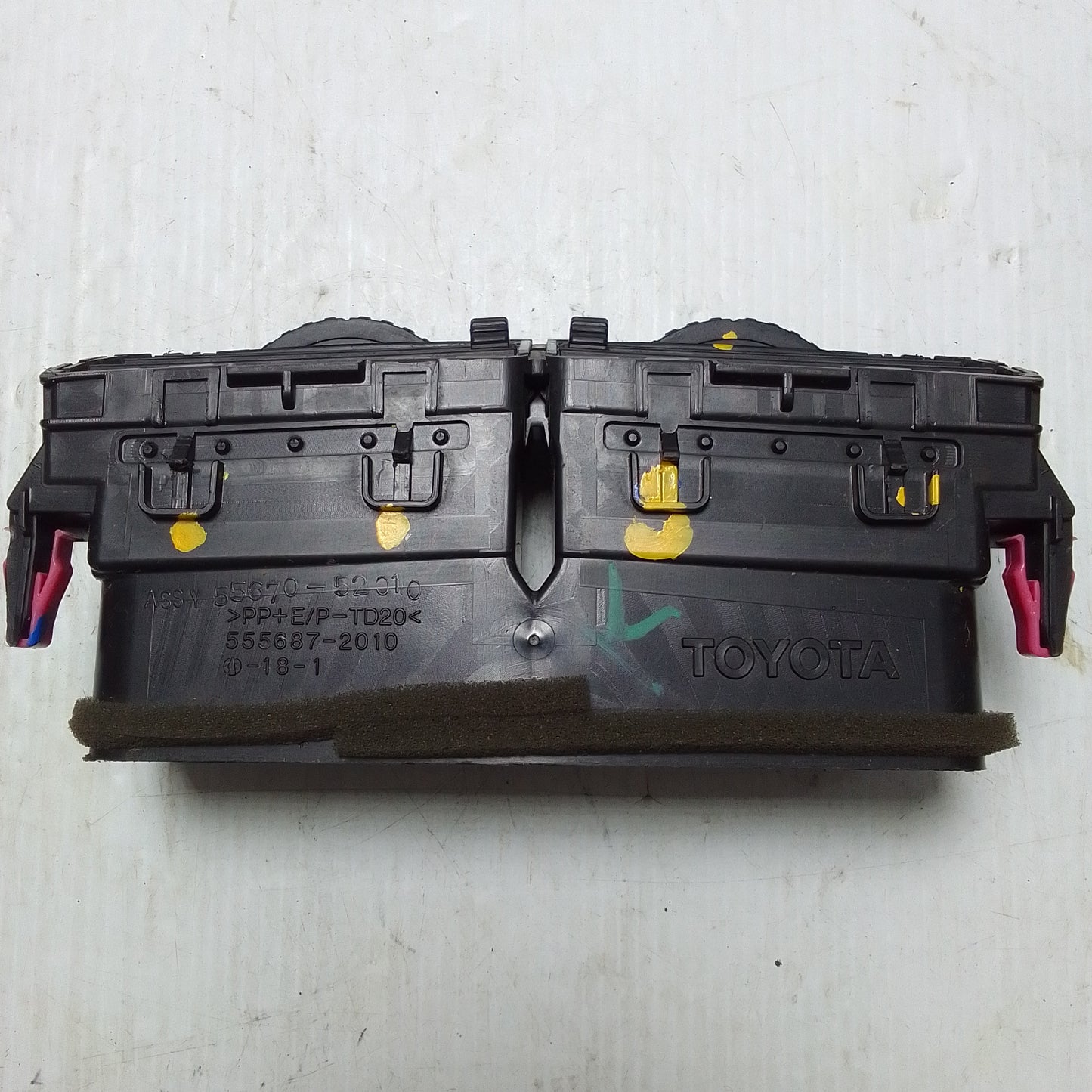 Rejilla Aire Central Toyota Yaris 2006 2010 Gris