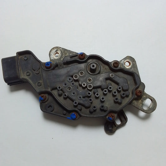 Pare Neutro Nissan Xtrail 2.5