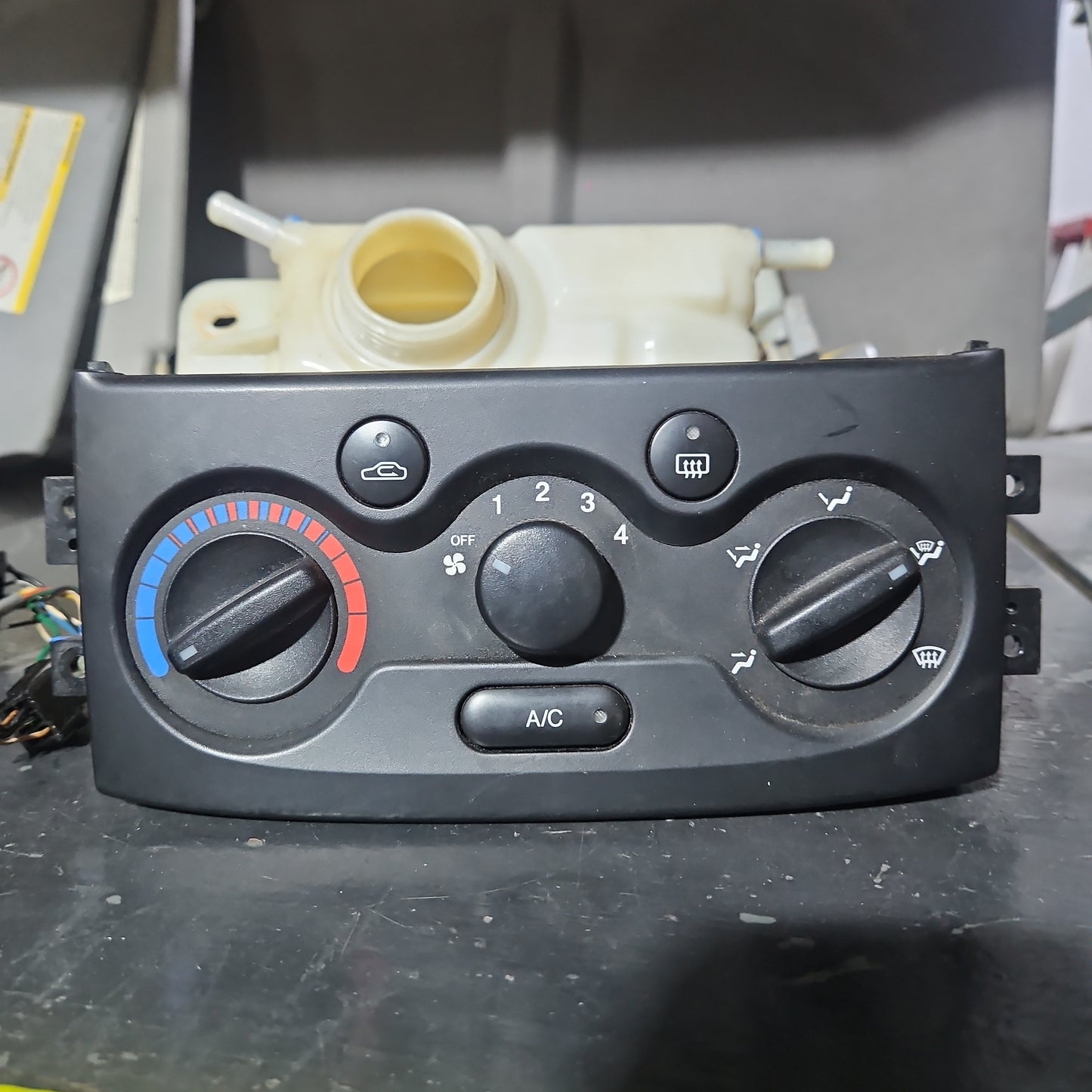 Control Mando Aire Acondicionado Chevrolet Aveo 2004 2010