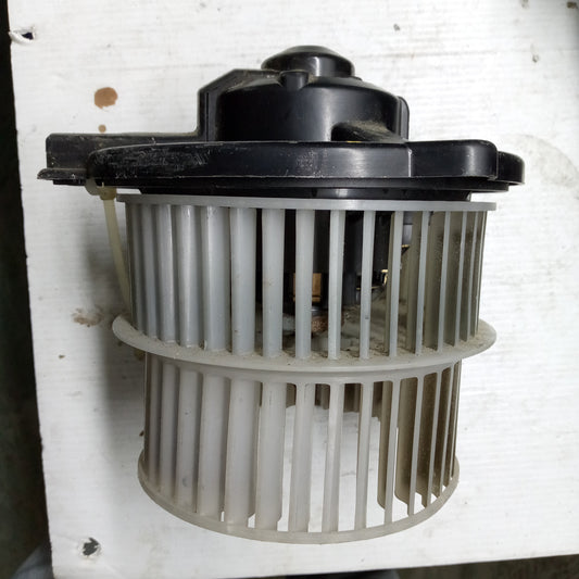 Soplador Aire Acondicionado Toyota Yaris 2000 2005 Importado