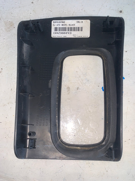 Moldura Palanca Jeep Liberty KJ 2002 2006 4X4