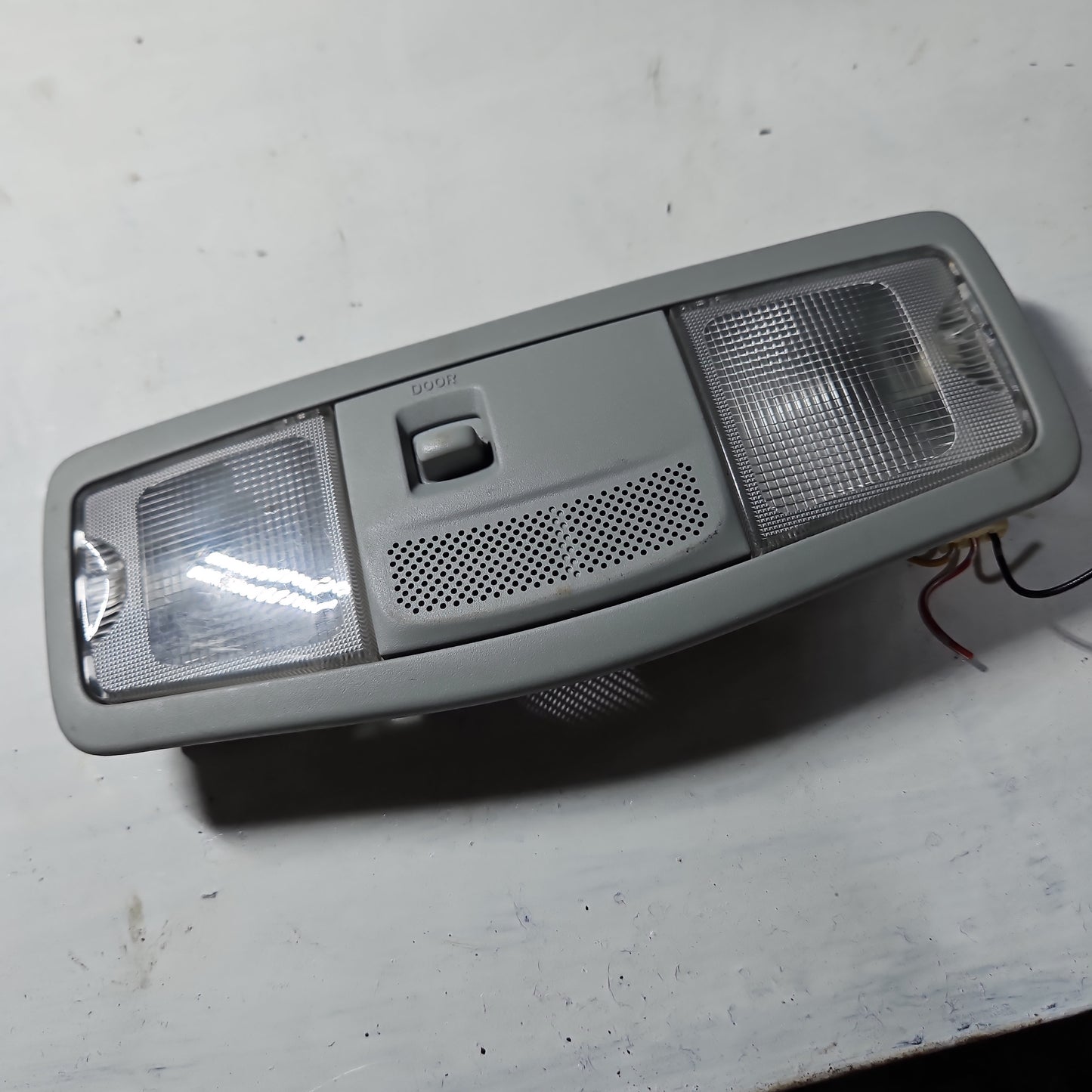 Lampara Techo Delantero Mitsubishi Outlander 2006 2012