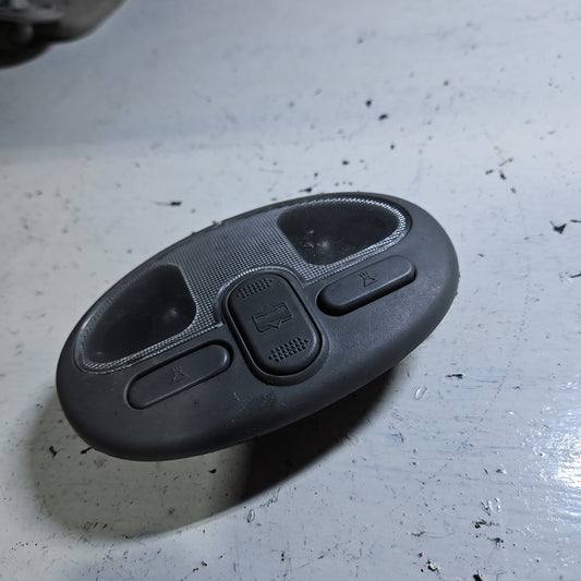 Lampara Luz Techo Quemacoco Delantera Chevrolet Optra