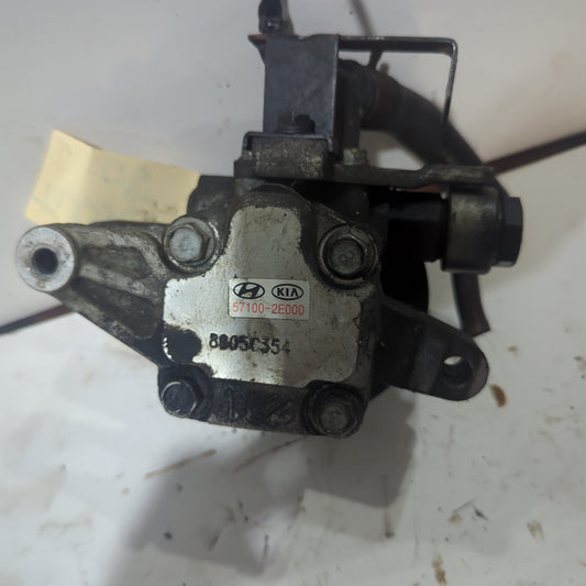 Bomba Direccion Hidraulica Hyundai Tucson Elantra Sportage 2.0