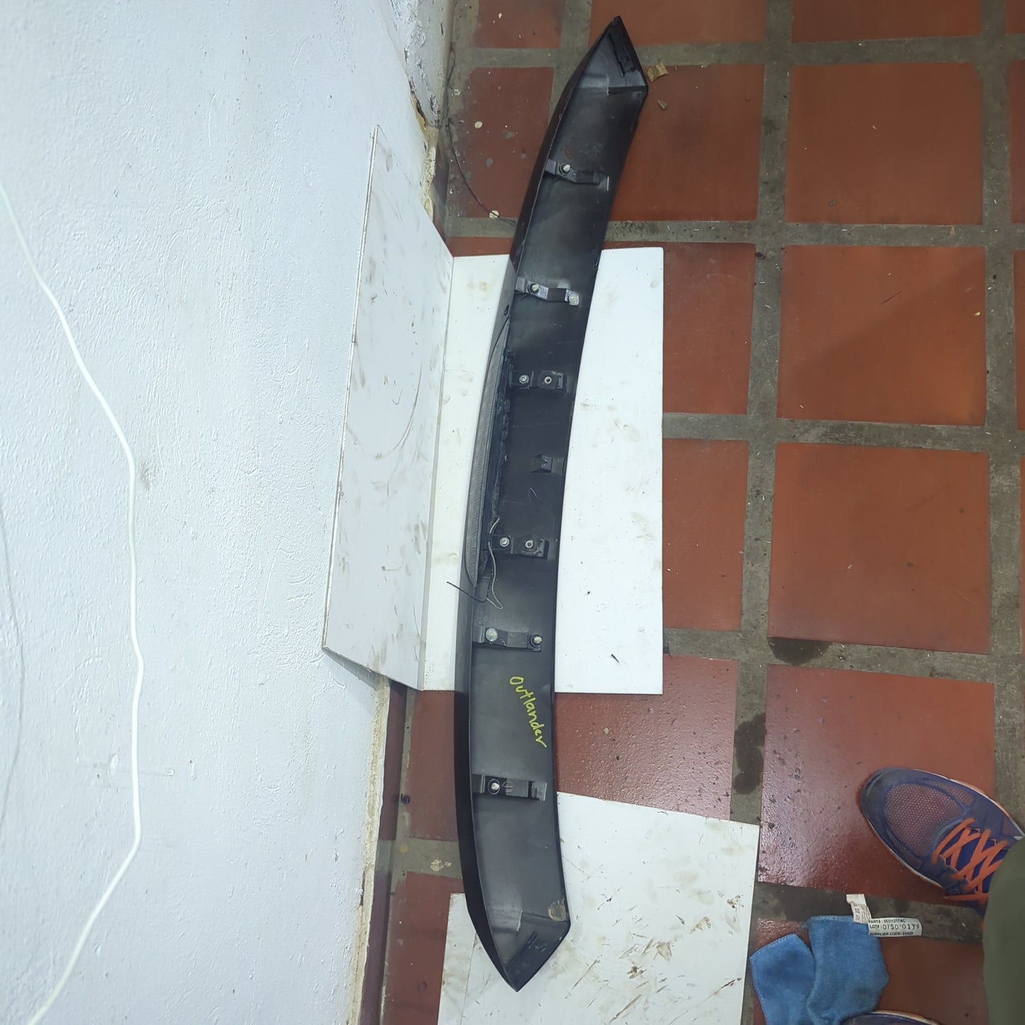 Spoiler Mitsubishi Outlander 2006 2012