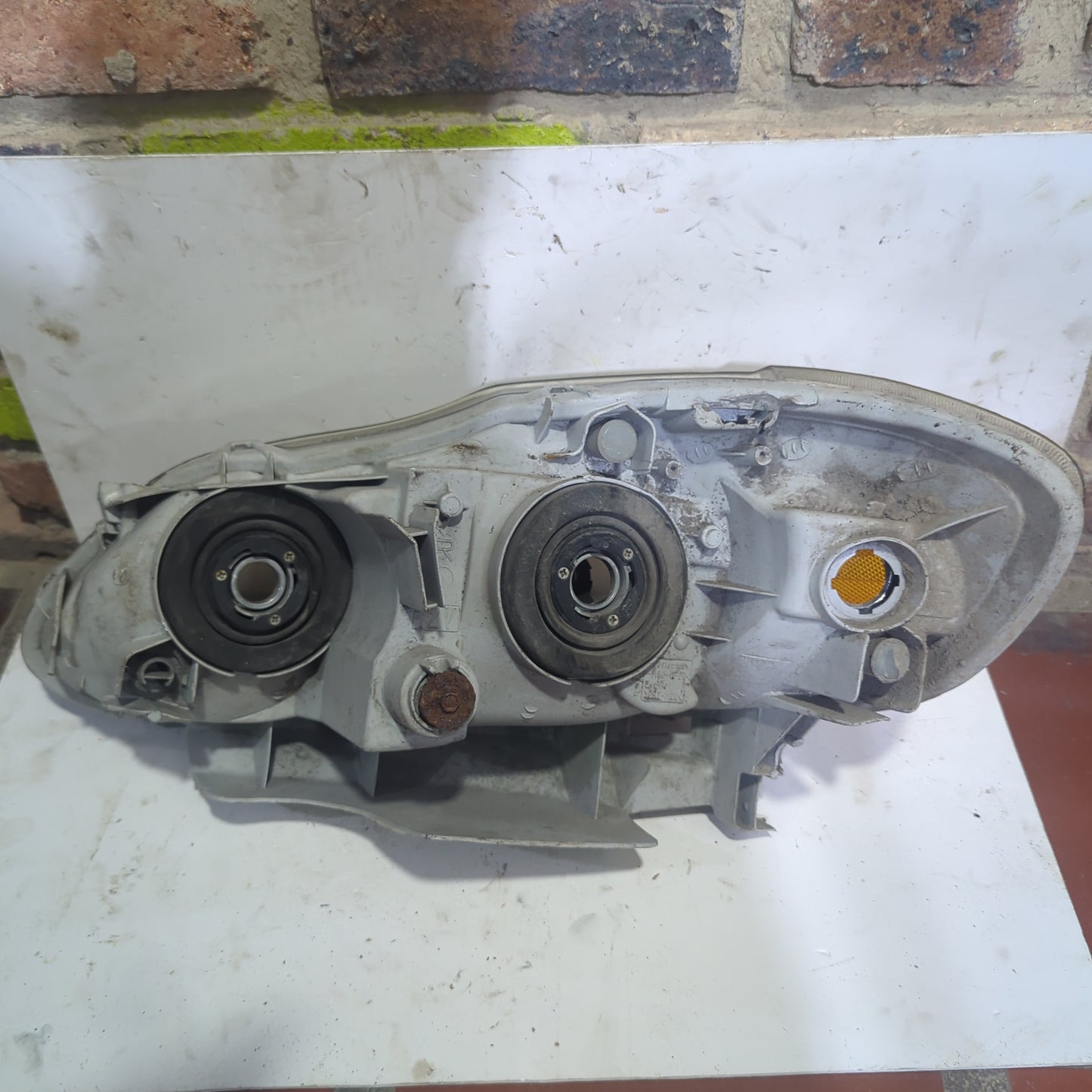 Faro Delantero Toyota Corolla Sensacion 2003 2008