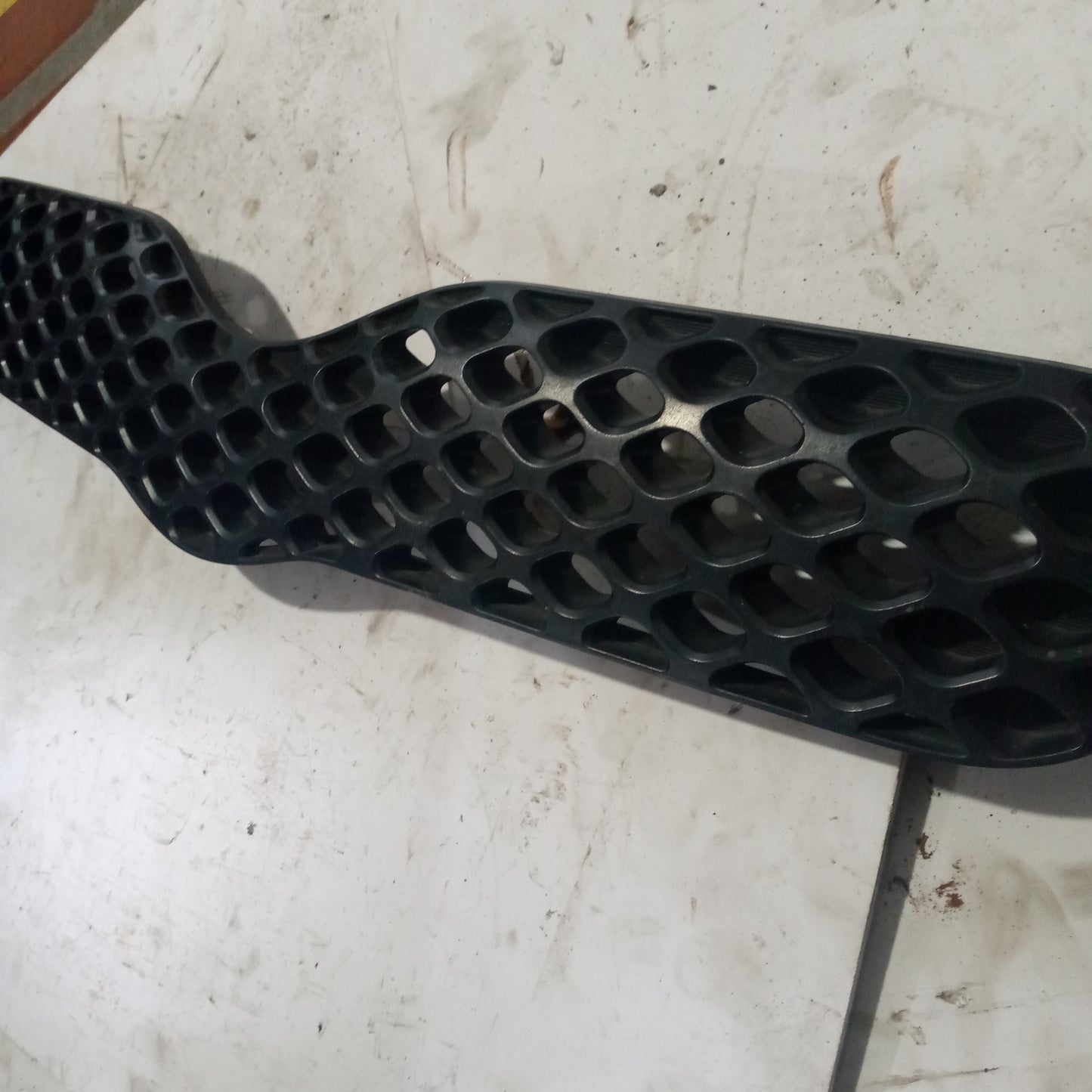 Parrilla Frontal Toyota Yaris 2005