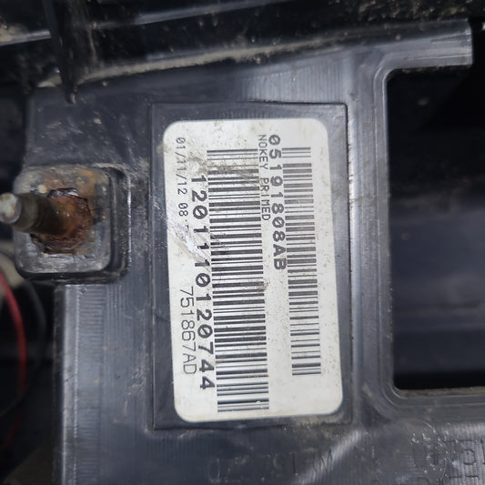 Moldura Compuerta Trasera Dodge Caliber 2005 2012