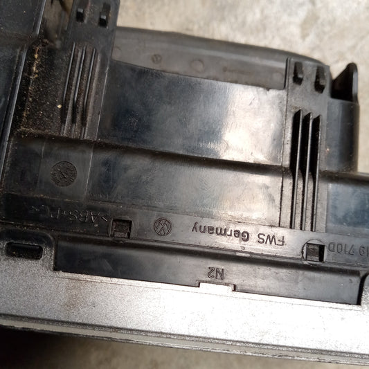 Rejilla Lateral Aire Derecha Volkswagen Bora