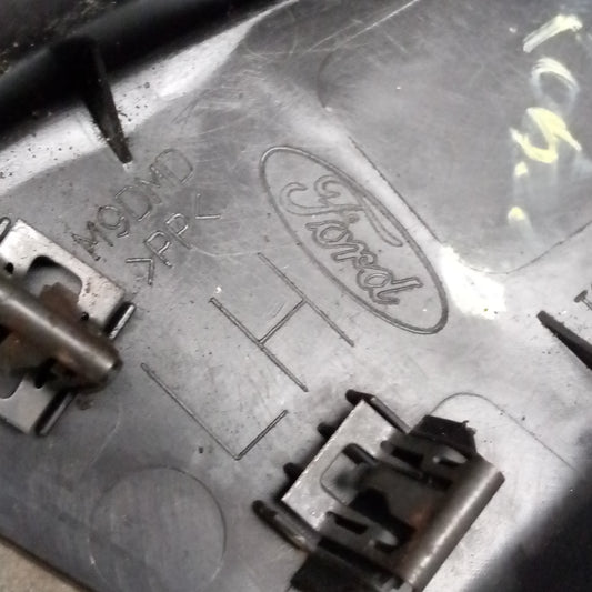 Tapa Triangulo Ford Explorer 2013