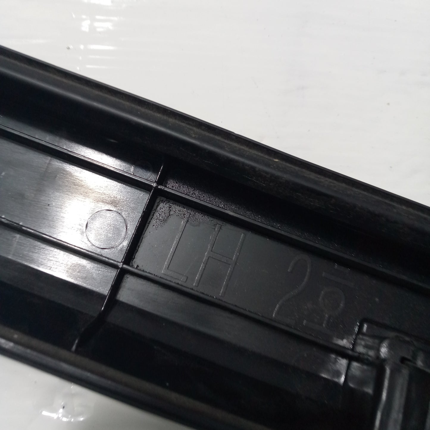 Tapa Parrilla Techo Central Hyundai Tucson 2005 2010
