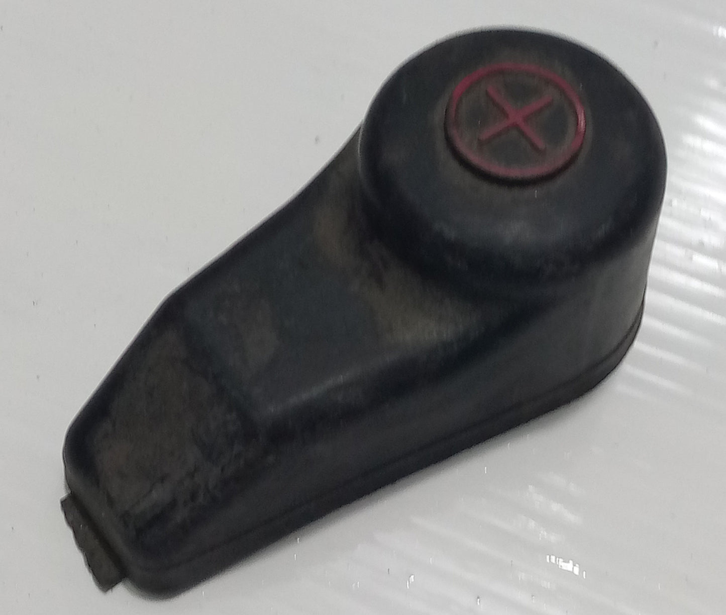 Tapa Borne Bateria Hyundai Elantra 2.0