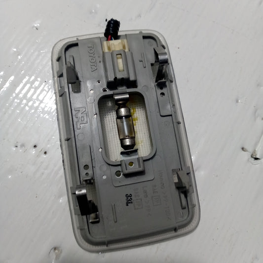 Lampara Luz Techo Central Toyota Corolla Sensacion 2003 2008 Importado