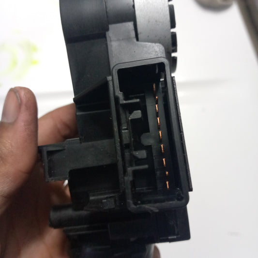 Conmutador Palanca Luz Toyota Yaris 2006 2010 Sport Belta