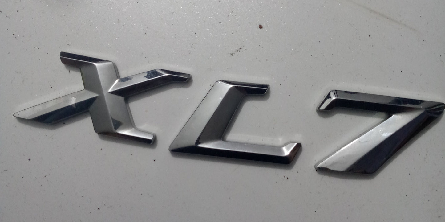 Emblema XL7 Grand Vitara 2009 2010