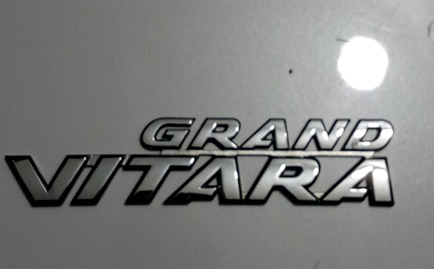 Emblema Letra Chevrolet Grand Vitara