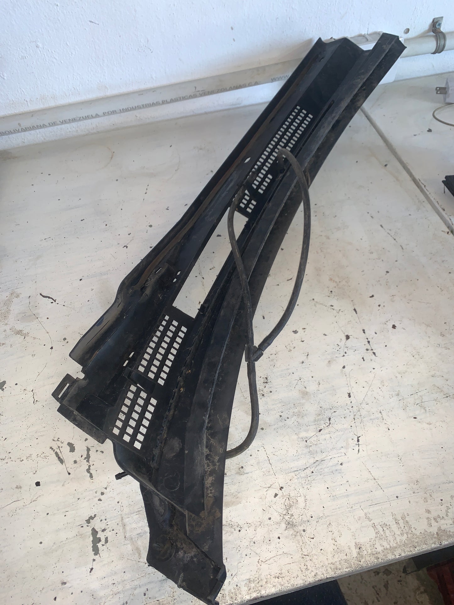 Rejilla Torpedo Nissan B16 2007 2012