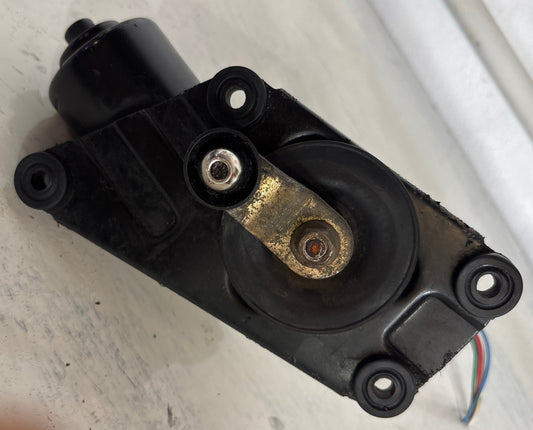 Motor Brazo Limpia Parabrisas Chevrolet Aveo 2004 2011