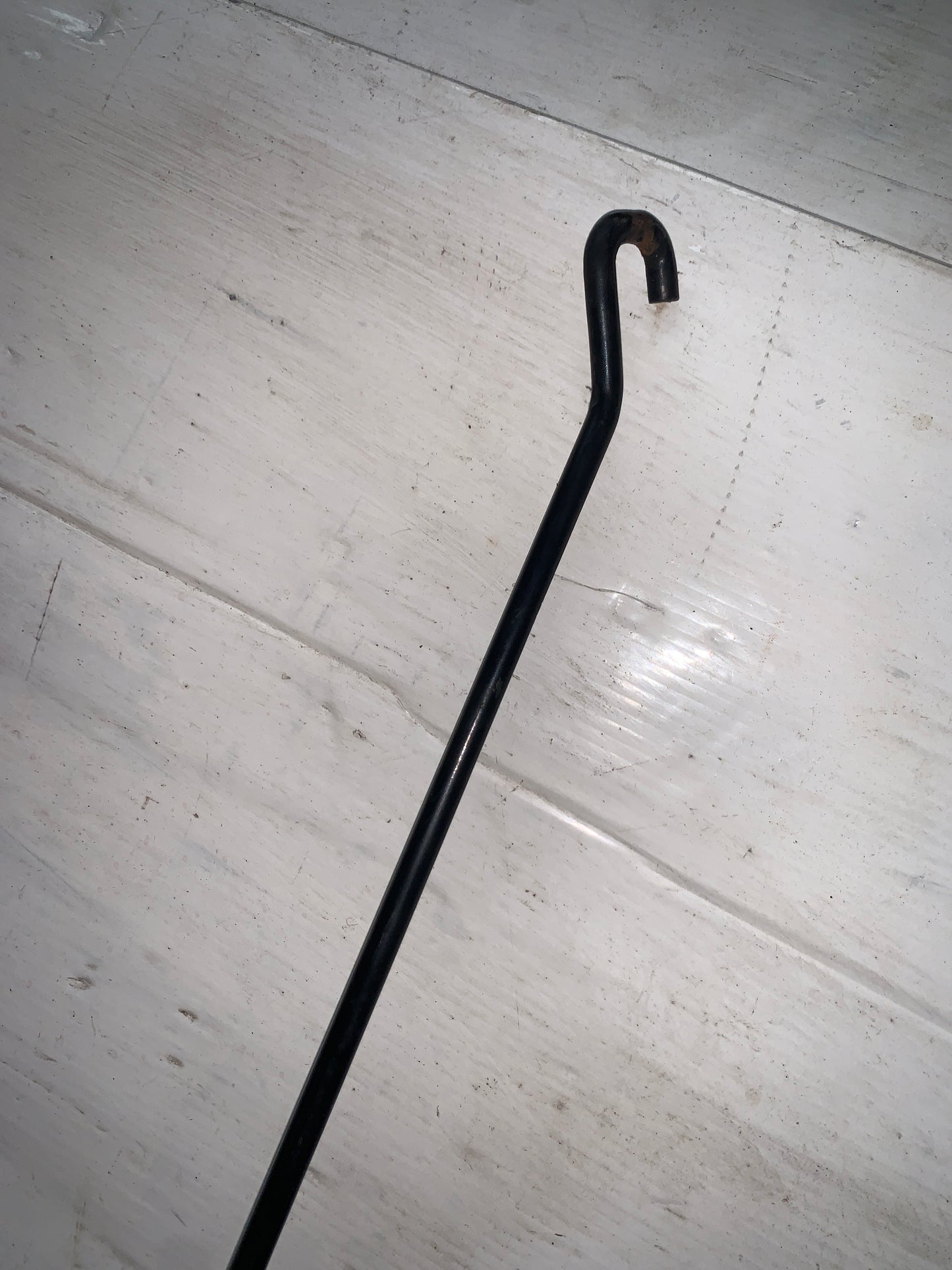 Varilla Capot Nissan Tiida 1.8