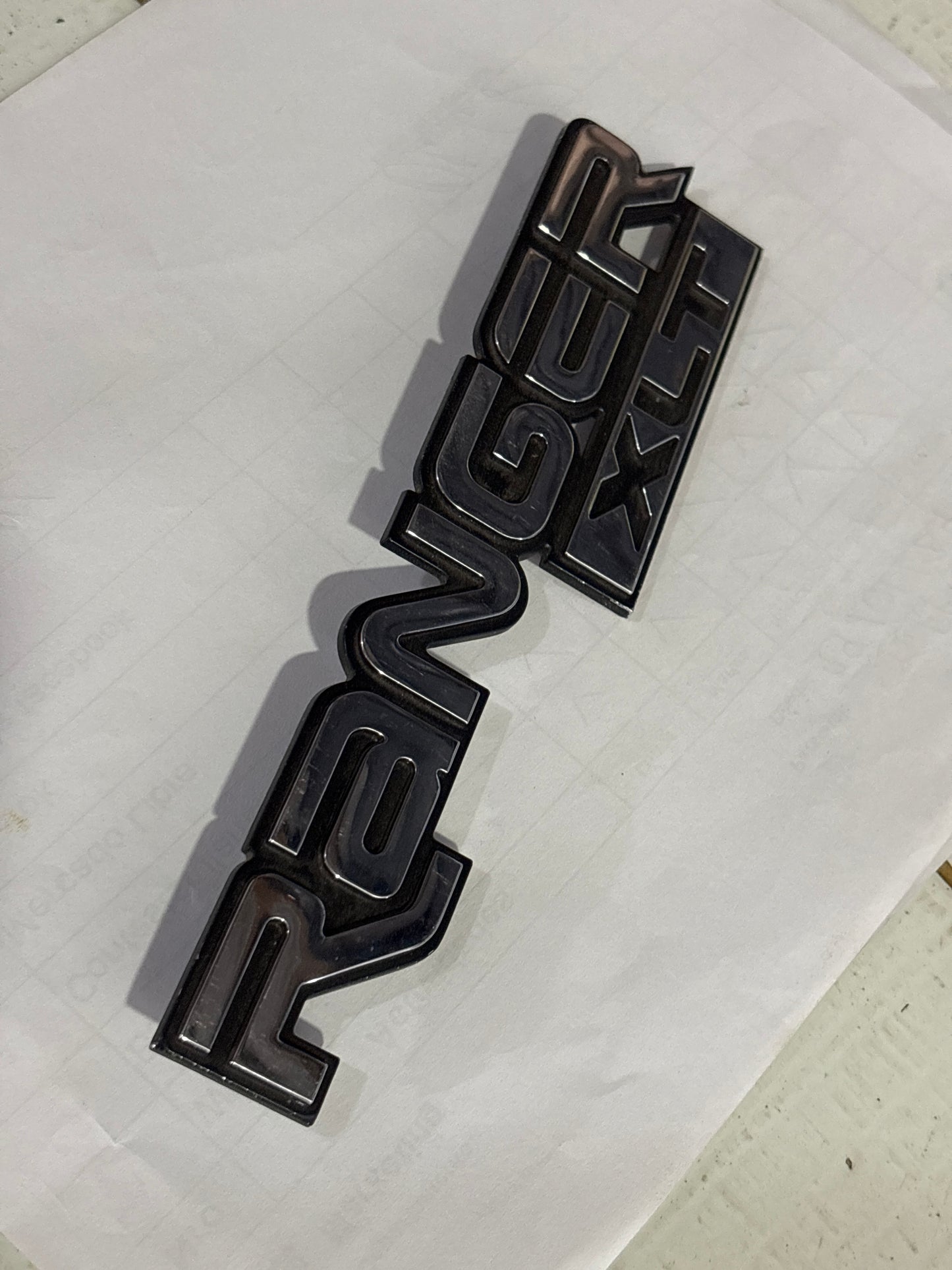 Emblema Letra Ranger Ford XLT
