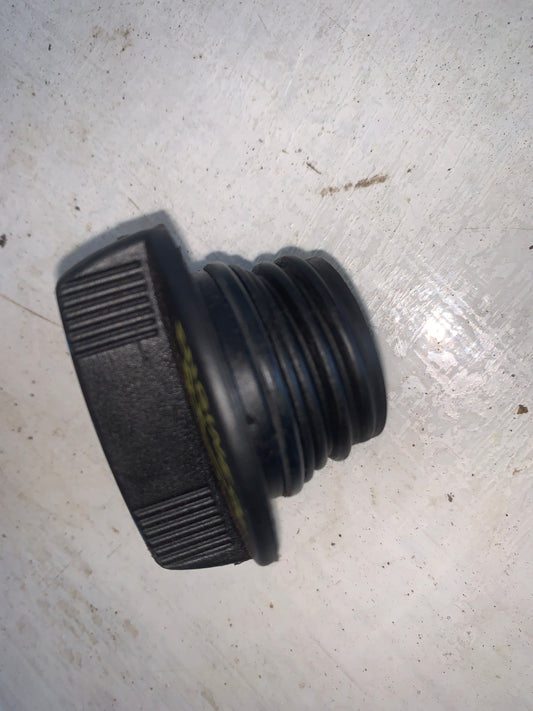 Tapa Aceite Motor Dodge Caliber Jeep Compass