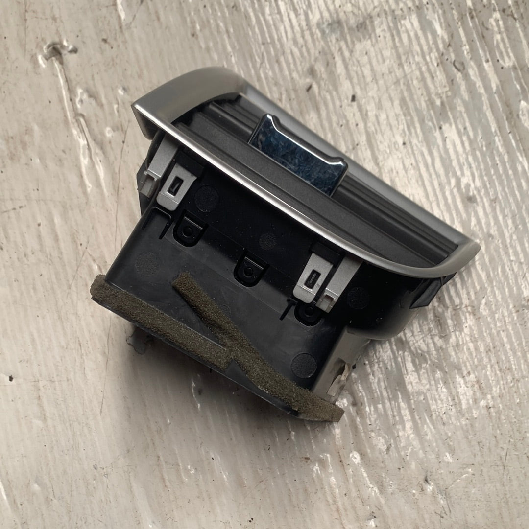 Rejilla Aire Ford Explorer 2011 2016 Co-Piloto