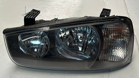 Faro Delantero Hyundai Elantra 2000 2007