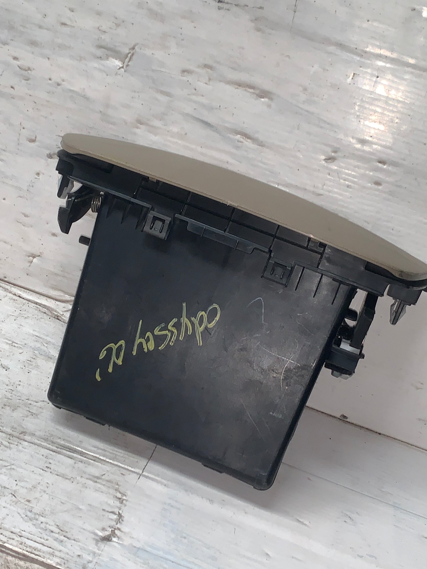 Guantera Superior Frontal Honda Odyssey 2007