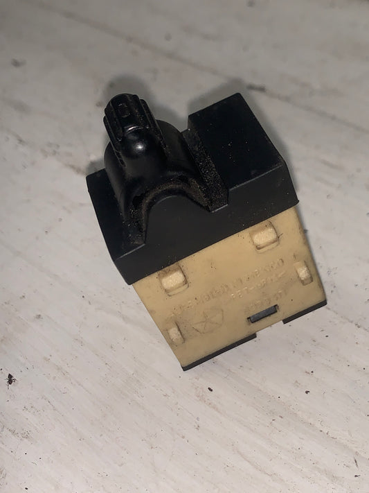 Mando Cierre Vidrio Jeep Cherokee Liberty KJ