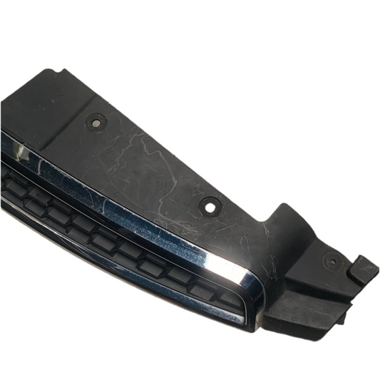 Moldura Parilla Frontal Superior Chevrolet Cruze