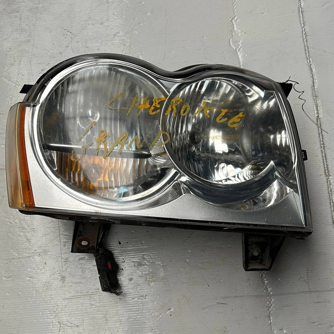 Faro Delantero Jeep Grand Cherokee 2005 Limited