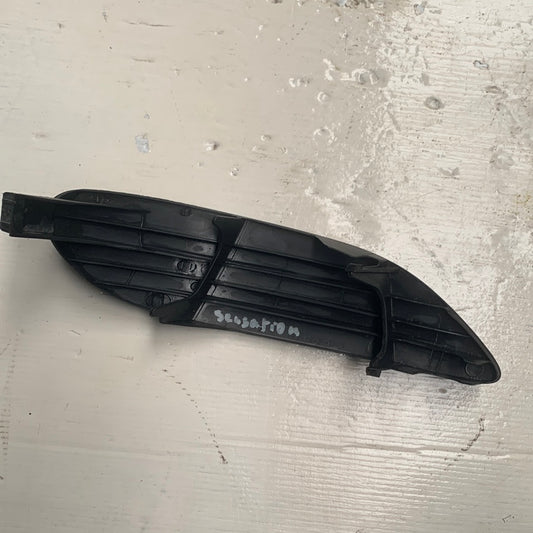 Tapa Antiniebla Parachoque Toyota Corolla Sensación 2003 2008