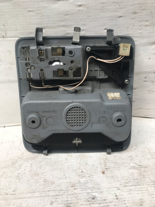 Lampara Luz Techo Delantero Toyota RAV4 2000 2005