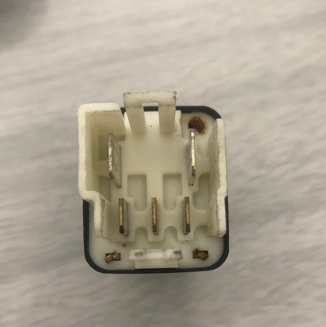 Rele Relay 5 Patas 12v 30amp Toyota Original (Negro)