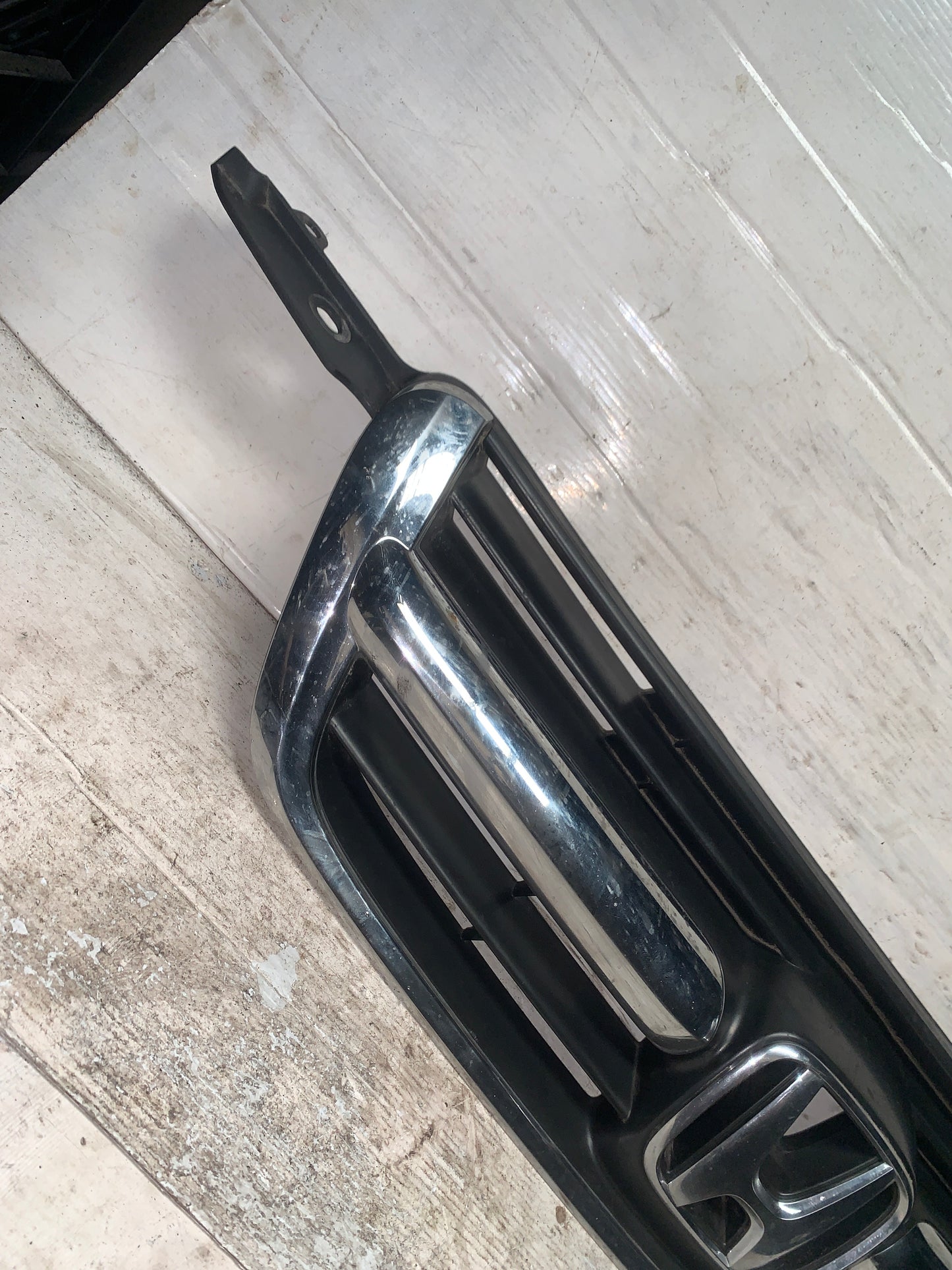 Parrilla Delantera Frontal Honda Crv 2003