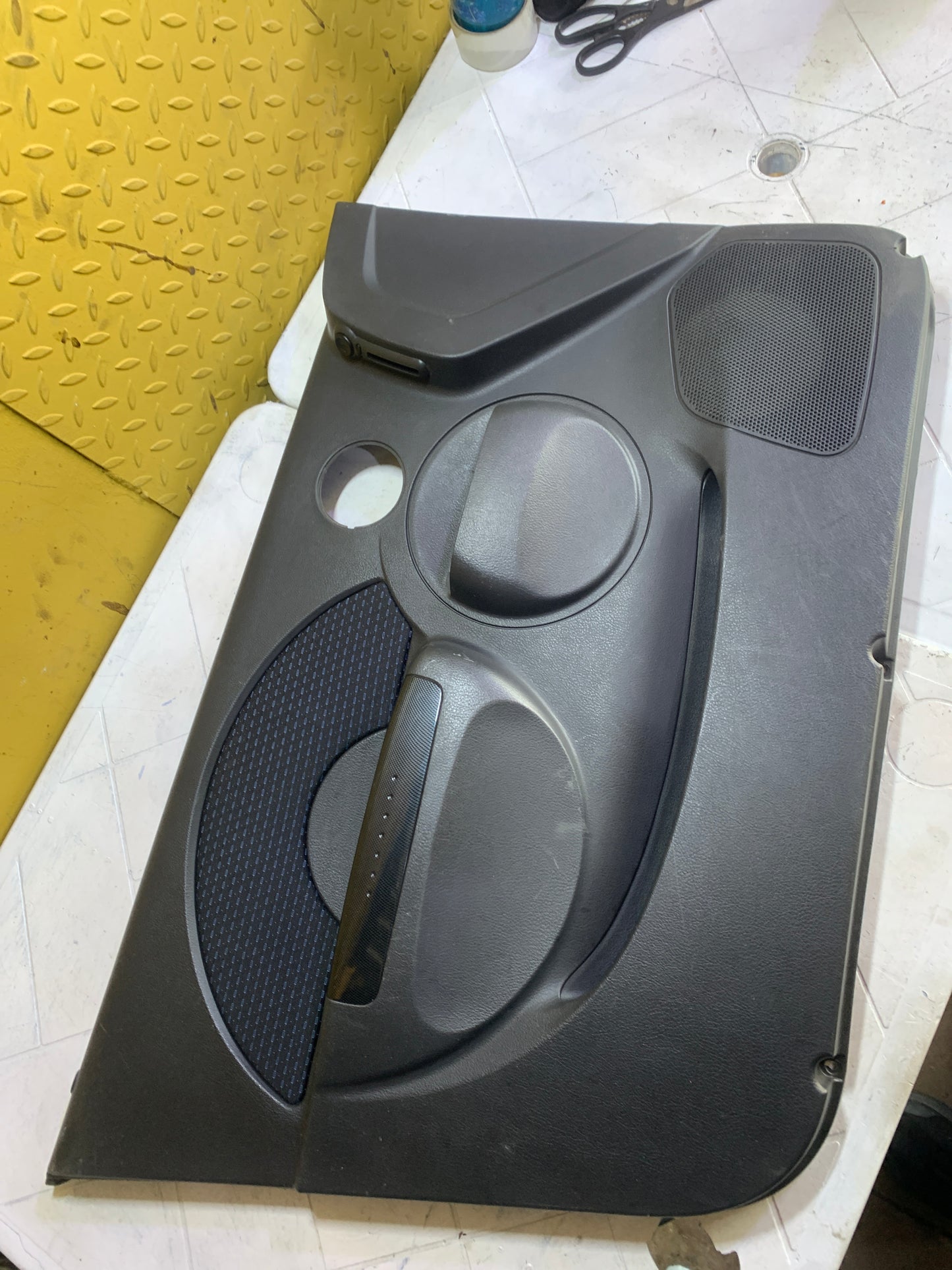 Tapa Puerta Chevrolet Aveo 2004 2006