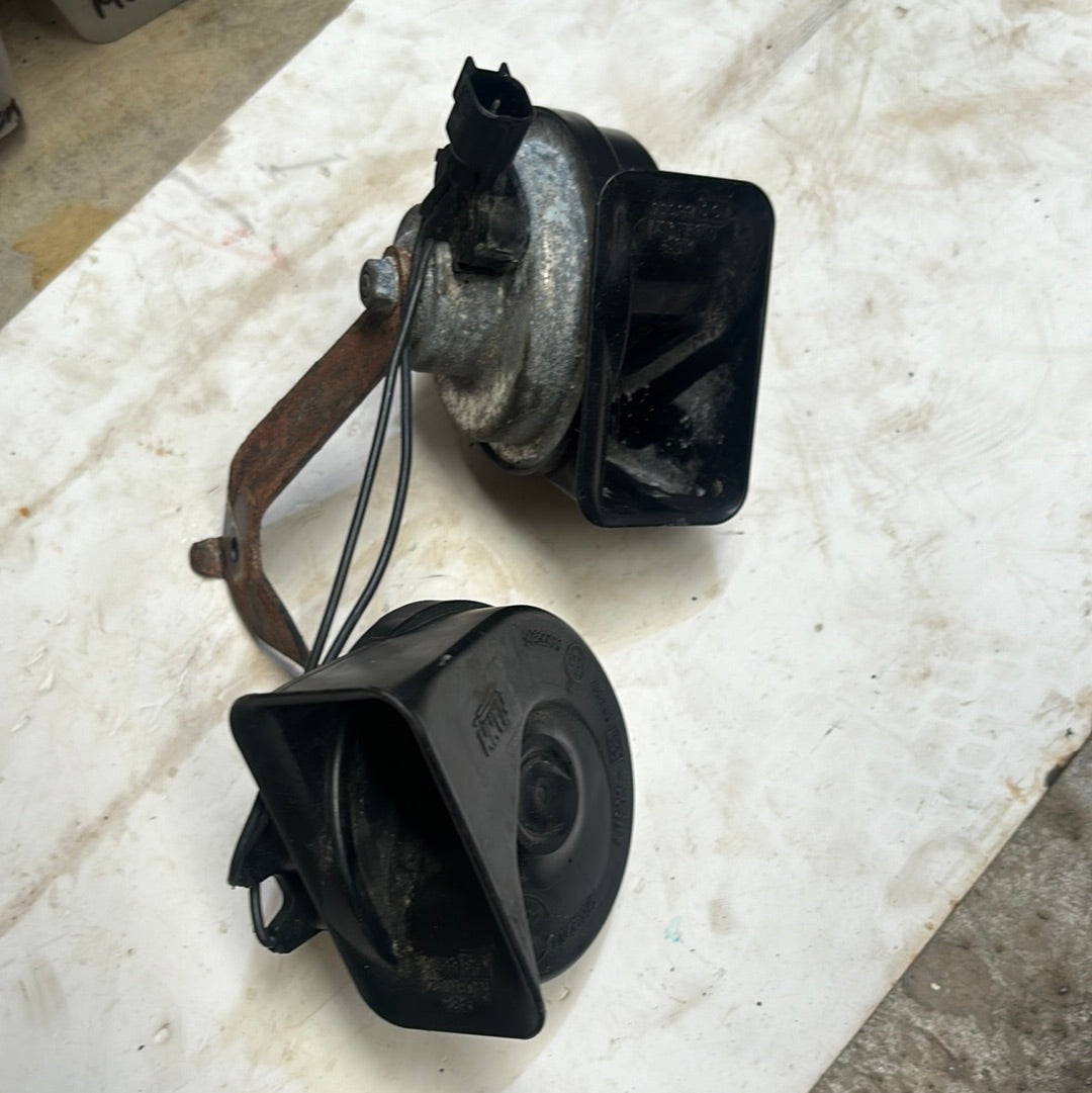 Claxon Pito Corneta Ford Explorer 2011 2016