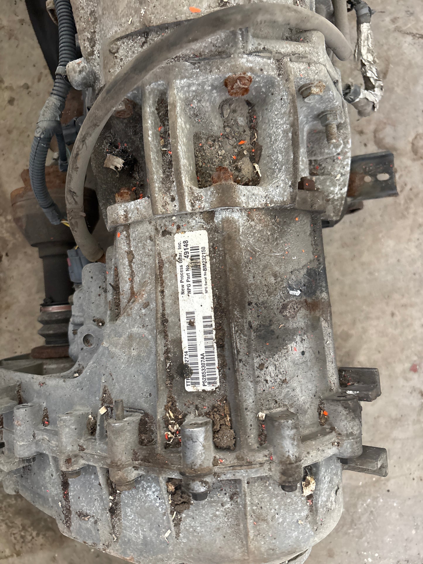 Caja HEMI Dodge Ram V8 5.7 L