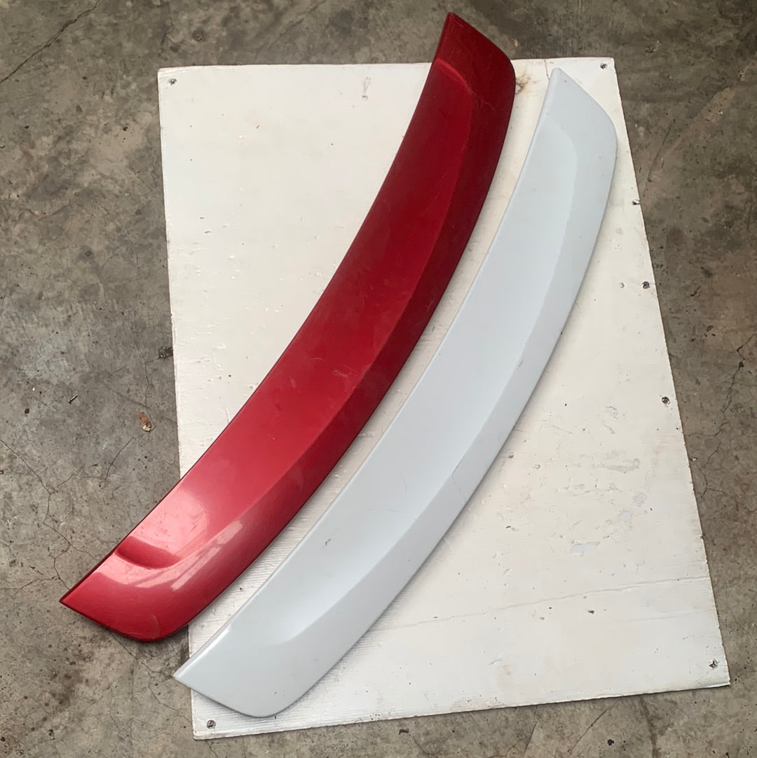 Spoiler Nissan Sentra B16 Original