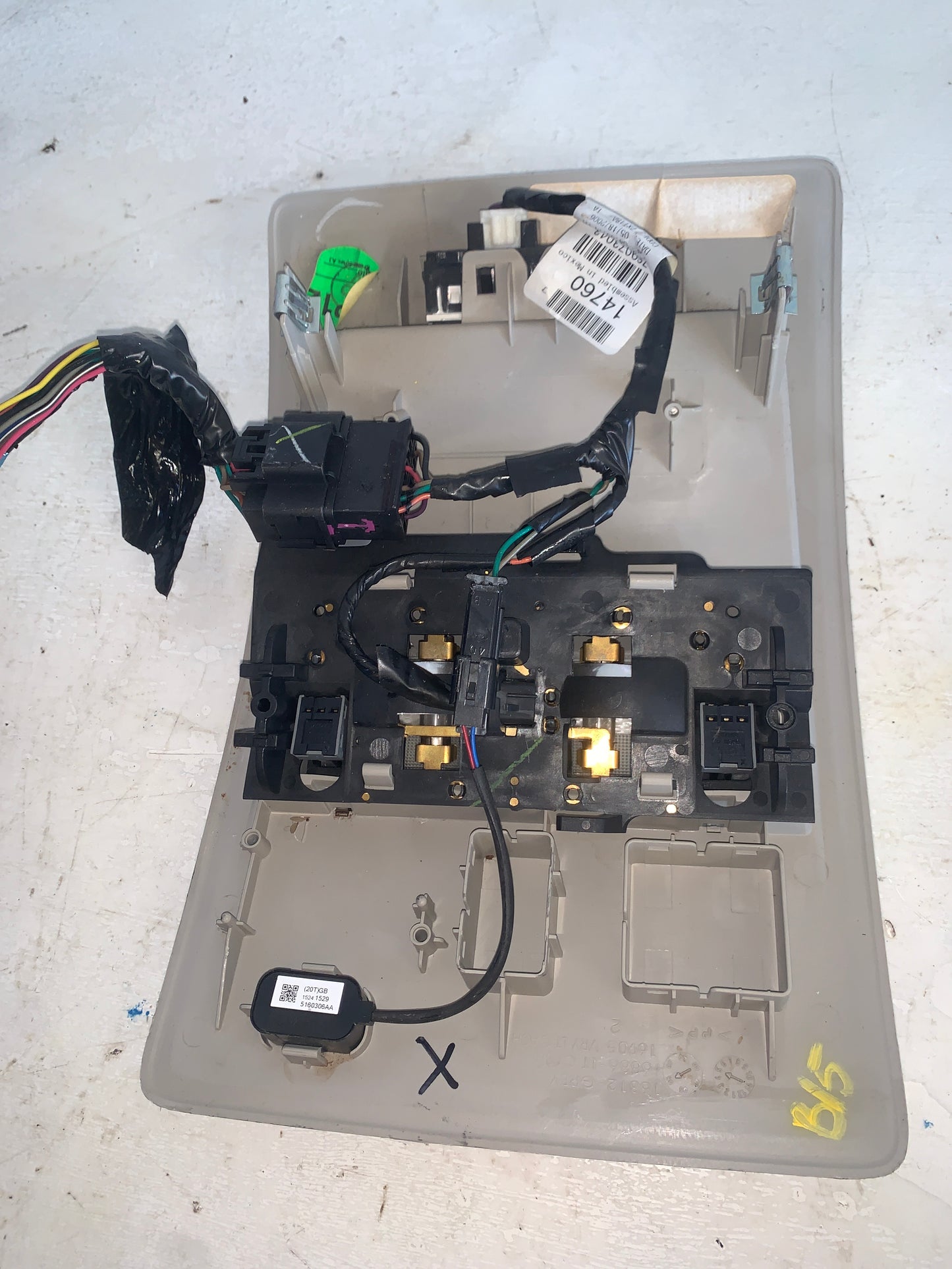 Lampara Luz Techo Trasera Chevrolet Tahoe 2006 2010