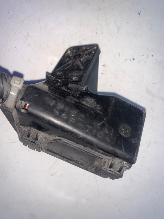 Mini Fusilera Toyota Yaris 2006 2010 Sport Belta