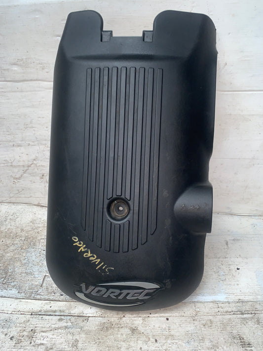 Embellecedor Motor Chevrolet Silverado